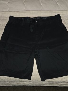Gerry Men's Black Drawstring Hybrid Shorts